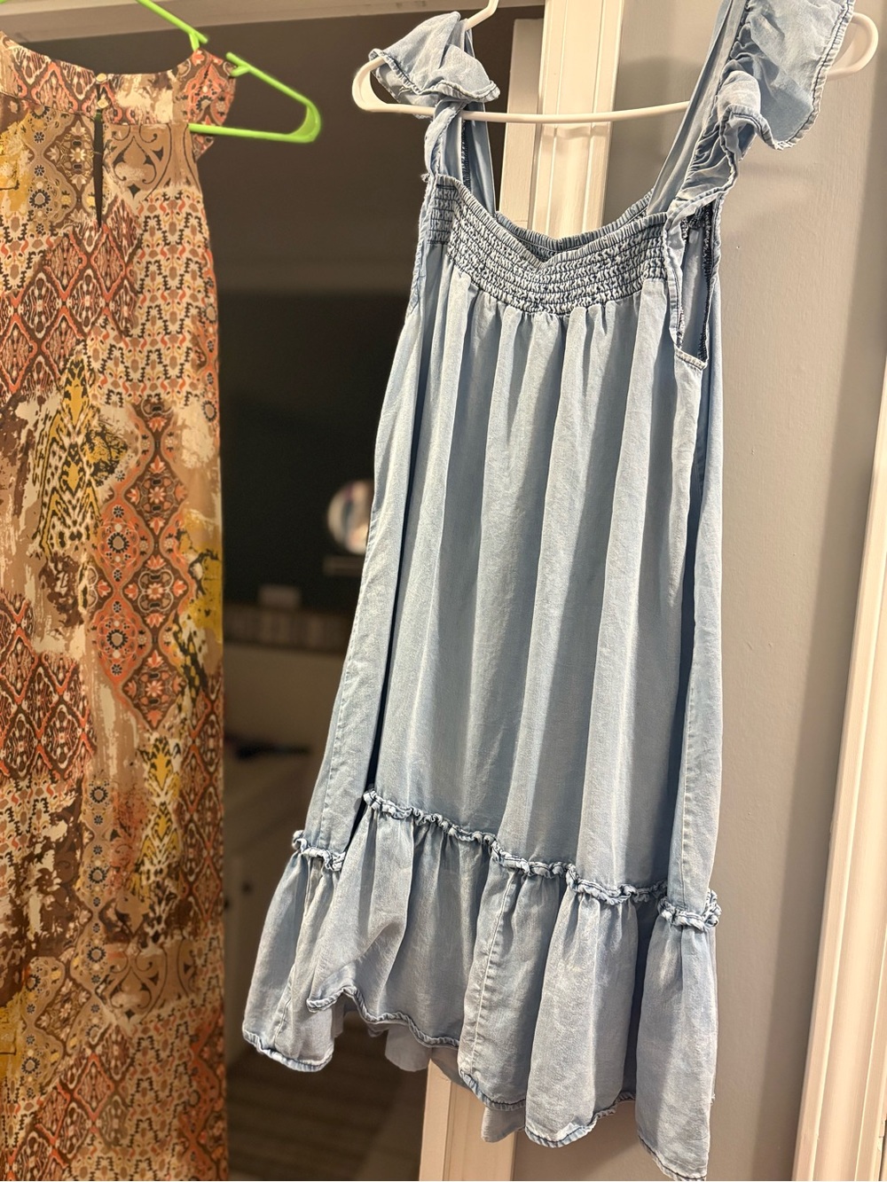 Light Wash Ruffle Strap Sundress large - Picture 4 of 4
